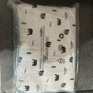 Kyte baby Summit toddler blanket